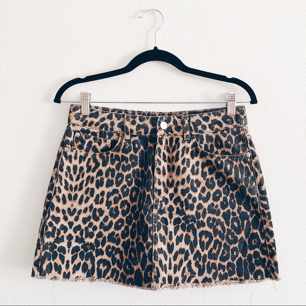 Zara Leopard Denim Skirt Size Medium